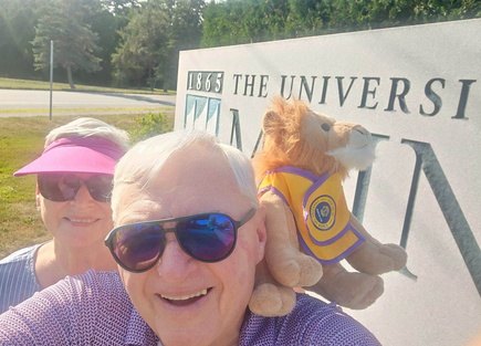 Cubby traveling in Maine with Lions LeeAnn and Barry